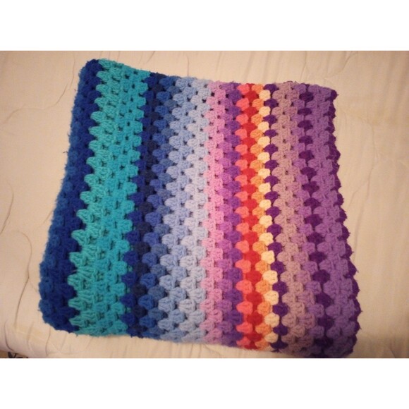 Vtg Vintage Handmade Crochet Afghan Throw Granny Blanket Rainbow 70" X 70" XL - Picture 7 of 10